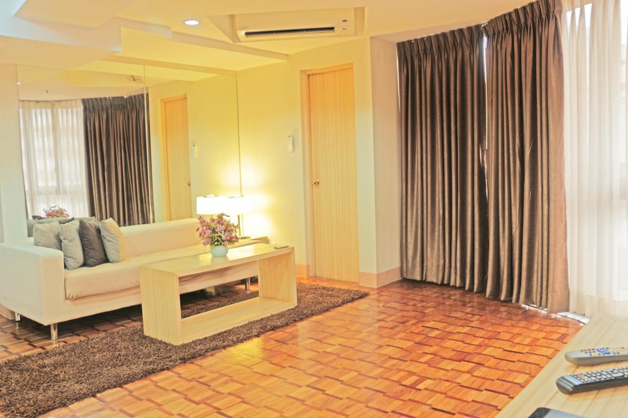 Prince Plaza II Condotel Makati City Dış mekan fotoğraf