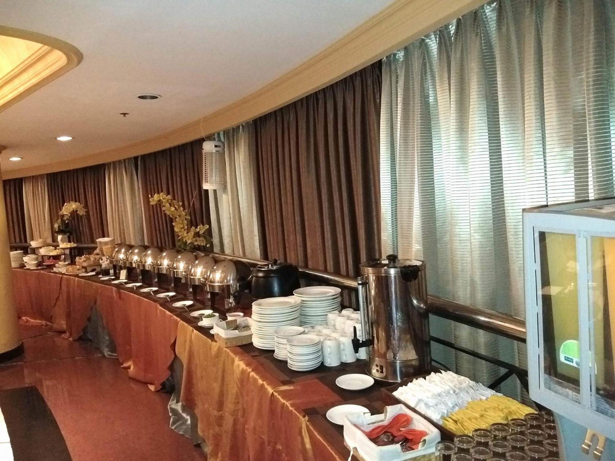 Prince Plaza II Condotel Makati City Dış mekan fotoğraf