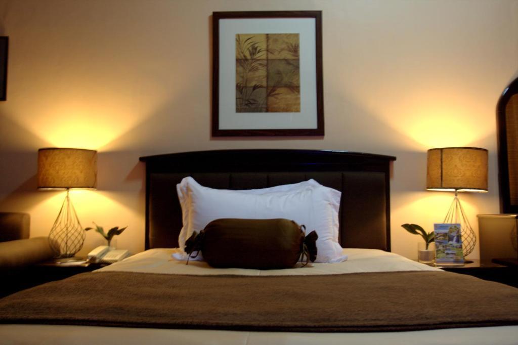 Prince Plaza II Condotel Makati City Oda fotoğraf